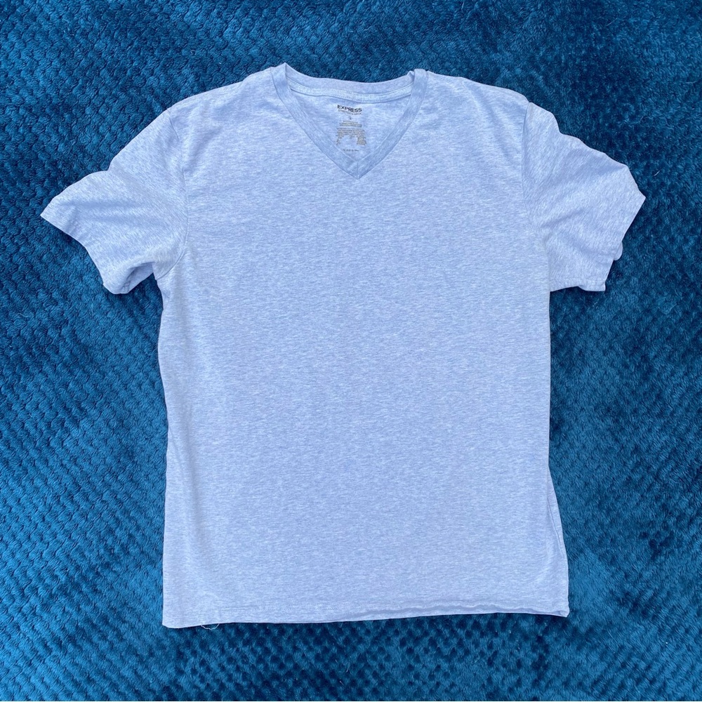 Express Stretch V-Neck T-Shirt